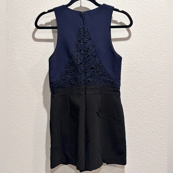 Adelyn Rae Sasha Black / Navy Blue Sleeveless Romper with Lace- Size Small - Picture 7 of 9
